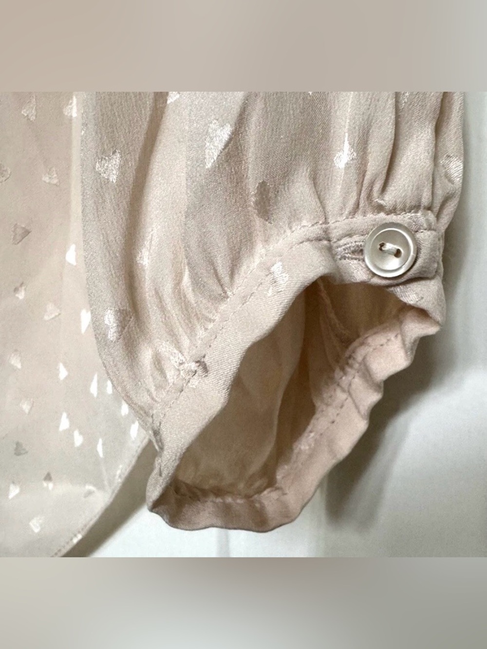 REBECCA TAYLOR Blush Pink 100% Silk Smocked Neckline Heart Print Blouse - Picture 7 of 11